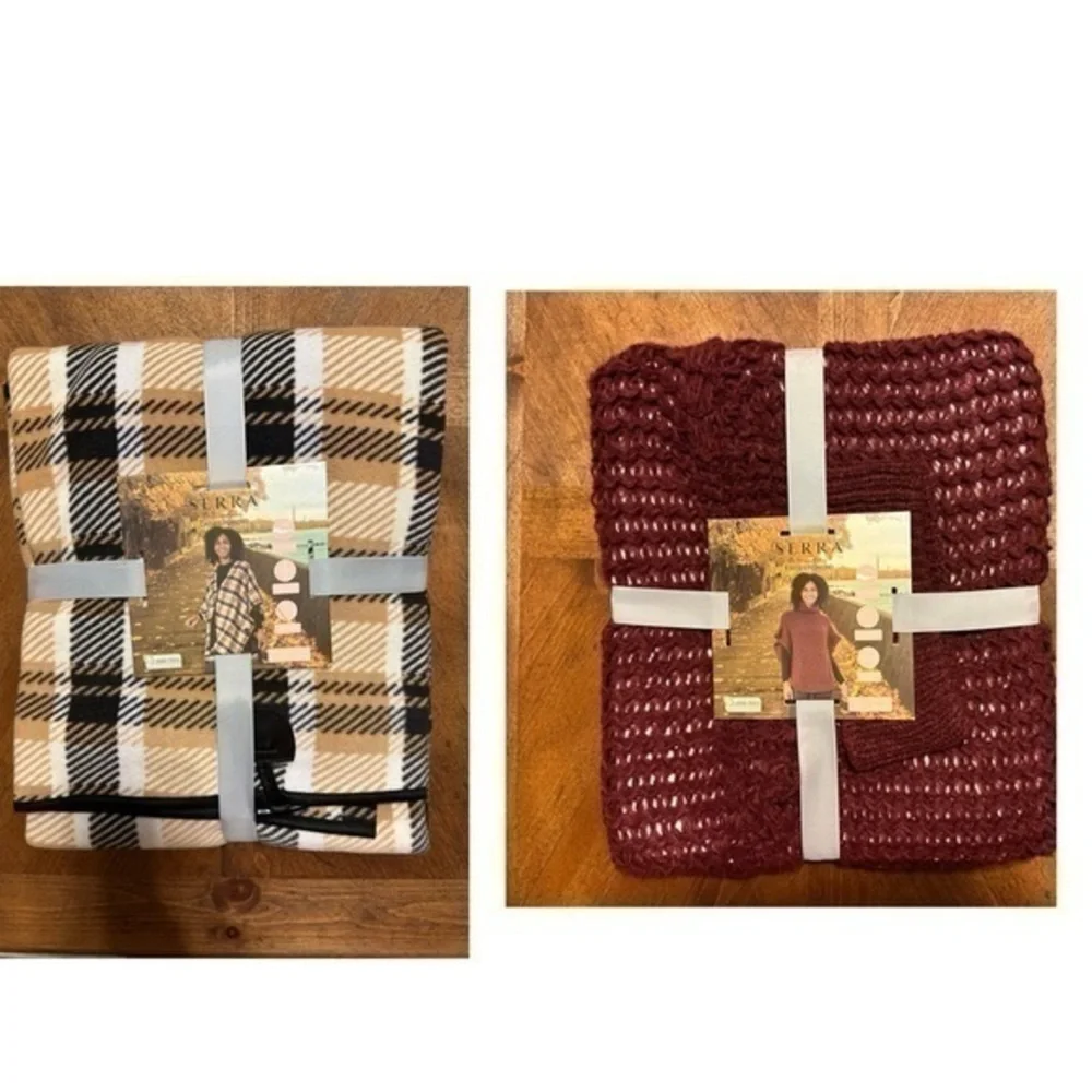 NWT SERRA LADIES PONCHO’S (2pack) Burgundy-soft & Plaid-fleece